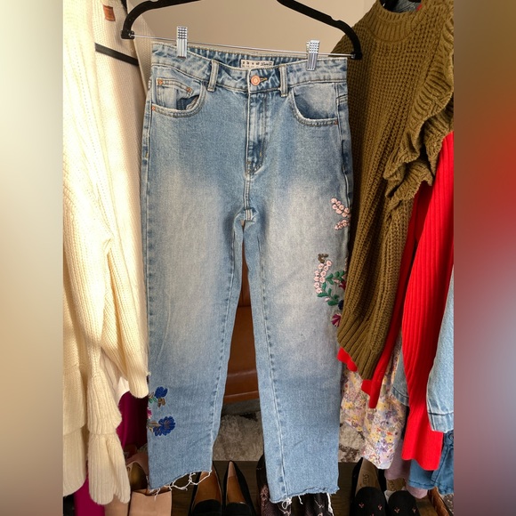 Denim&Co Denim - Denim & Co Embroidered Jeans size 4